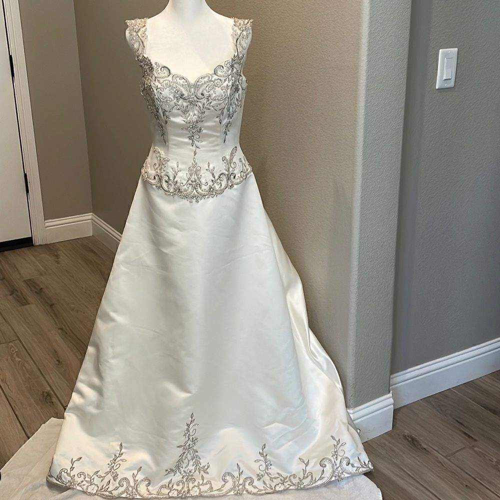CASABLANCA Wedding Gown New With Tags